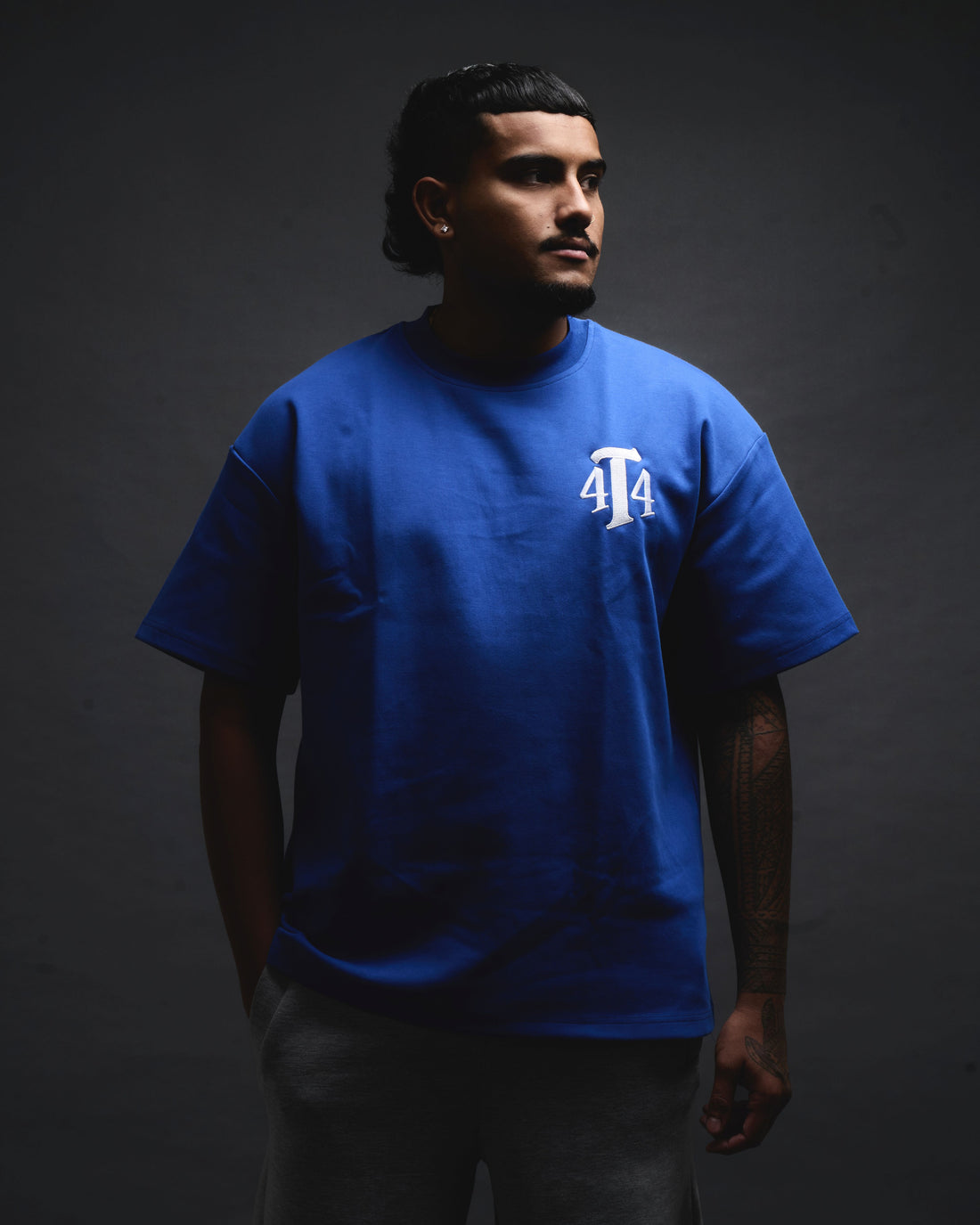 4T4 STATEMENT TEE BLUE
